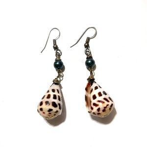 Tiger Eye Seashell Dangle Earrings